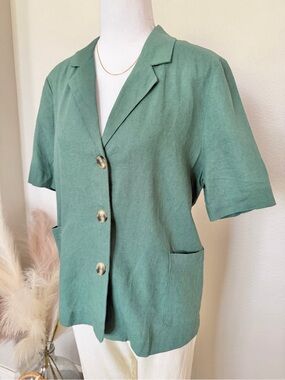 NWT - Green Short Sleeve Button Up